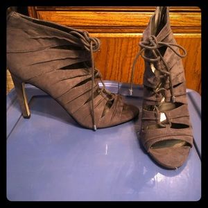 🔴SOLD🔴 BGBC Strappy Heels